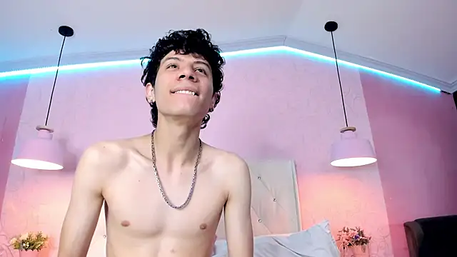 LeoFeniix online show from 03-16-26, 05:44