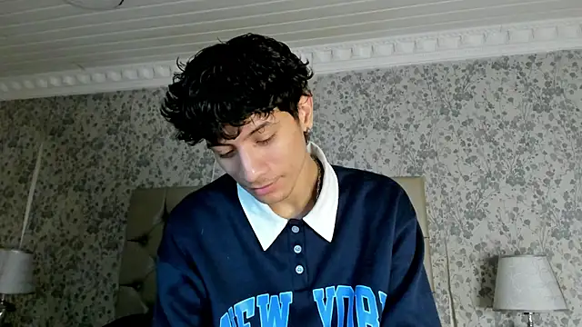 LeoFeniix online show from 03-13-26, 04:28