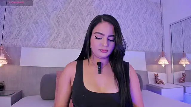 Stephany Harlot online show from 05-17-26, 11:05