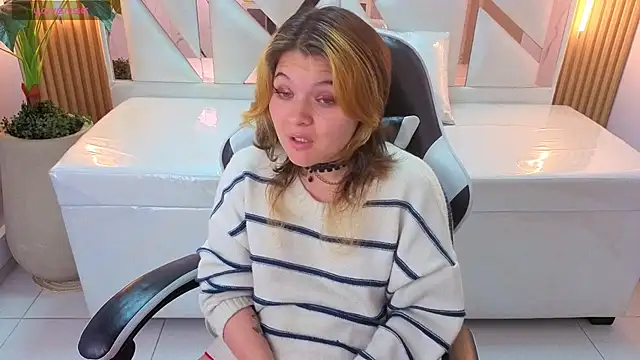 Snapshot of Jeonmei_tp chatting on 02-27-26, 12:38 Jeonmei tp online show from 02-27-26, 12:38