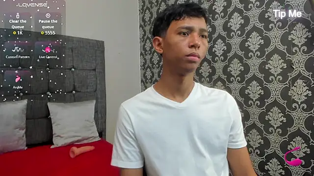 Little Twink19x online show from 05-09-26, 07:28