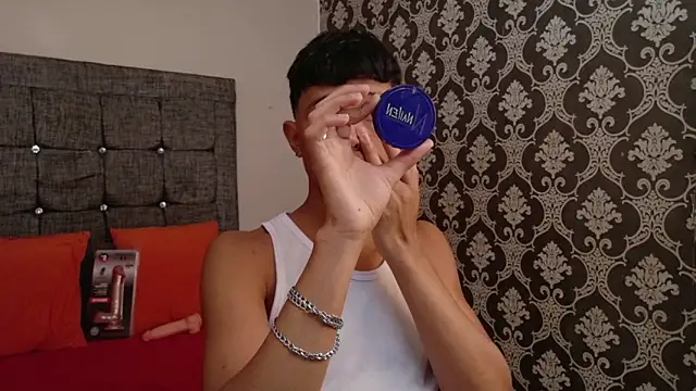 Little Twink19x online show from 05-27-26, 07:43
