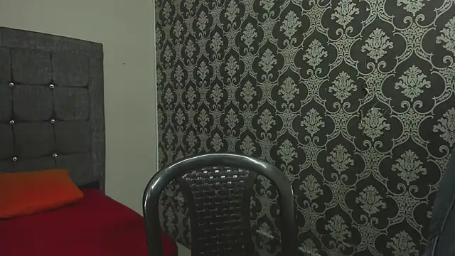 Snapshot of Little_Twink19x chatting on 02-24-26, 07:15 Little Twink19x online show from 02-24-26, 07:15