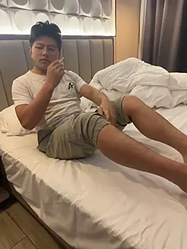 zhuendong000001 online show from 03-21-26, 01:37