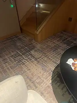 zhuendong000001 online show from 04-13-26, 06:50