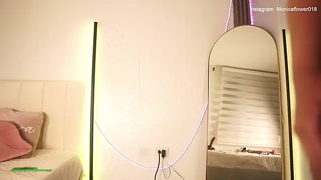 monicaflowerr online show from 06-02-26, 10:15