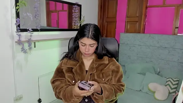 Aysha winxs online show from 05-22-26, 03:04