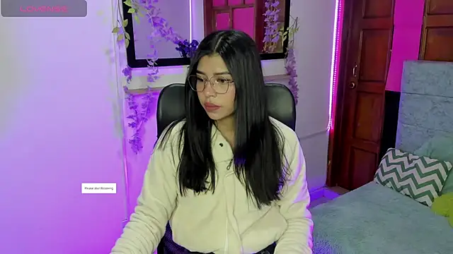 Aysha winxs online show from 04-18-26, 03:42