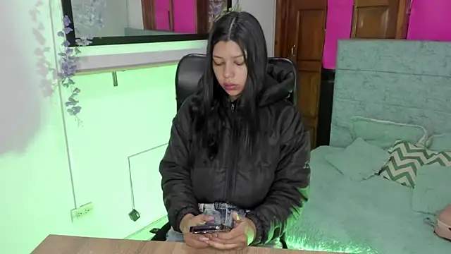 Aysha winxs online show from 06-11-26, 03:14
