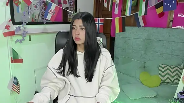 Aysha winxs online show from 07-05-26, 03:22