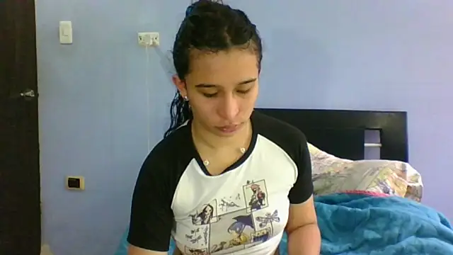 scarlettscottx  online show from 06-02-26, 04:40