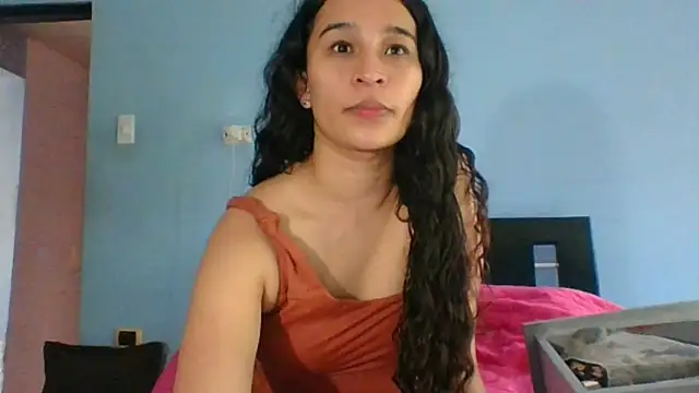 scarlettscottx  online show from 05-17-26, 06:41