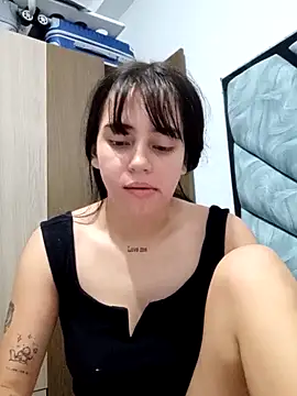 sara cute so online show from 04-11-26, 07:38