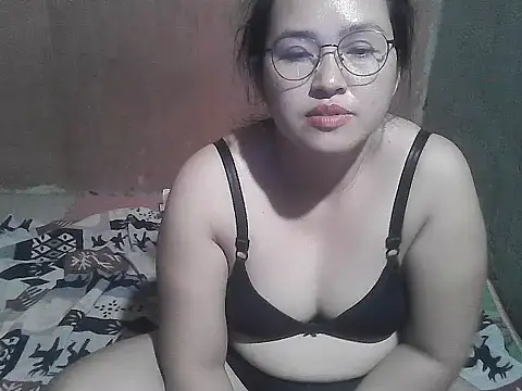 wildchinita00 online show from 03-21-26, 12:31