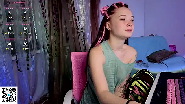 WendyCandy18 online show from 05-03-26, 02:49