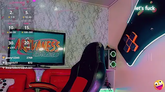 Snapshot of Mayka_Hot chatting on 02-20-26, 11:23 Mayka Hot online show from 02-20-26, 11:23