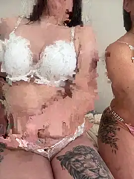 Lizzy Wild online show from 04-18-26, 10:06