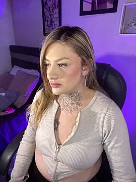 Snapshot of Eliee_Roth chatting on 02-28-26, 03:06 Eliee Roth online show from 02-28-26, 03:06