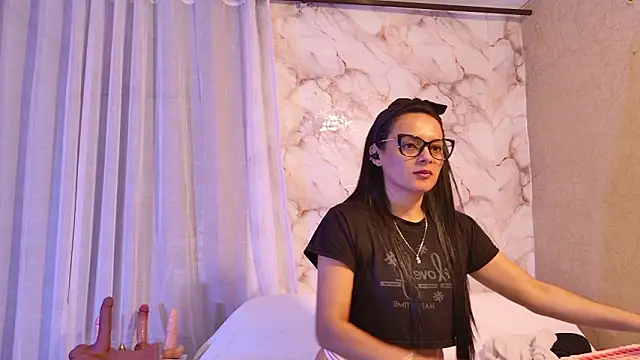 QueenSallyDesire online show from 03-04-26, 03:58