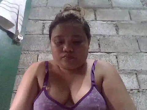 sweetlyn31 online show from 07-21-26, 04:25