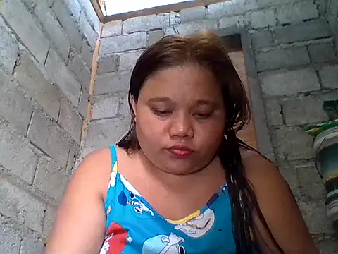 sweetlyn31 online show from 06-07-26, 12:16