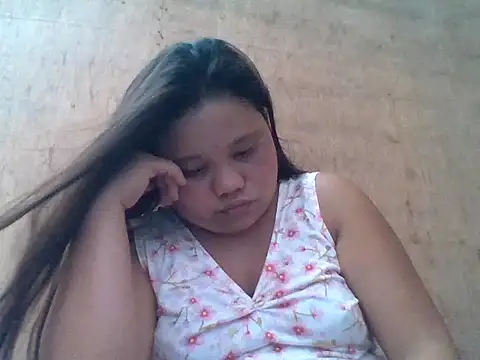 sweetlyn31 online show from 04-11-26, 02:41