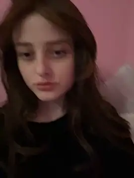 Amira amur online show from 03-04-26, 06:04