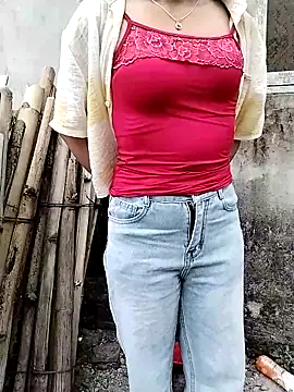 ngocbao11 online show from 04-01-26, 12:46