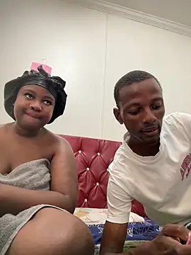 Snapshot of longevity5 chatting on 02-20-26, 12:29 longevity5 online show from 02-20-26, 12:29