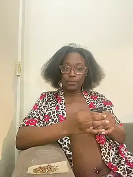 Snapshot of Sinfulwaterfalls chatting on 05-07-26, 02:16 Sinfulwaterfalls online show from 05-07-26, 02:16