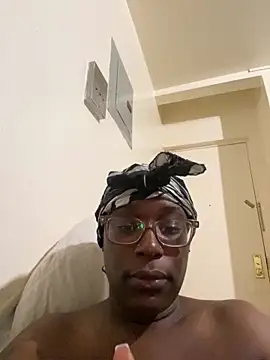 Sinfulwaterfalls online show from 04-16-26, 05:08