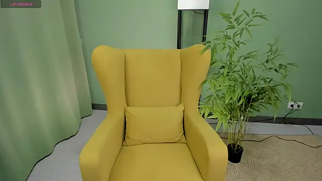 taticamomile online show from 03-05-26, 04:09