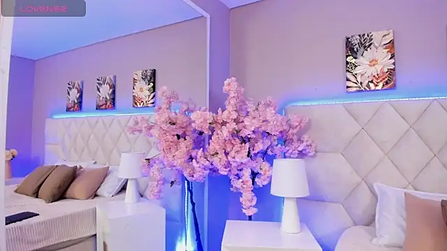 Bianca Monroe  online show from 03-23-26, 07:25