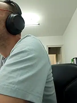 truble78 online show from 07-17-26, 08:44