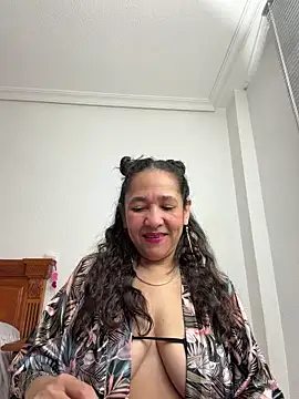 CrystalIvy online show from 02-23-26, 06:14