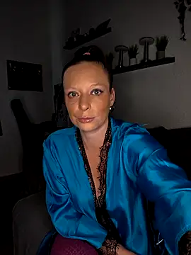 ZaramourXMrX online show from 05-08-26, 06:45