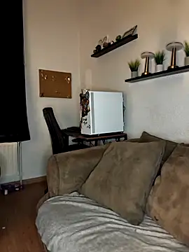 ZaramourXMrX online show from 04-29-26, 07:09