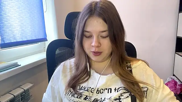 TomikoPfau online show from 03-20-26, 08:15