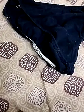 smallthickdick115 online show from 05-18-26, 05:40