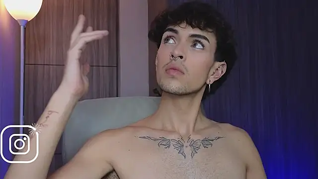 Snapshot of sr_sprinkles chatting on 02-28-26, 09:03 sr sprinkles online show from 02-28-26, 09:03