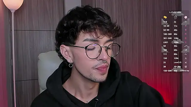 Snapshot of sr_sprinkles chatting on 02-21-26, 11:07 sr sprinkles online show from 02-21-26, 11:07