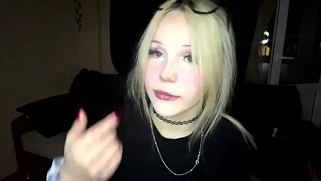 MysticKris online show from 03-25-26, 06:51