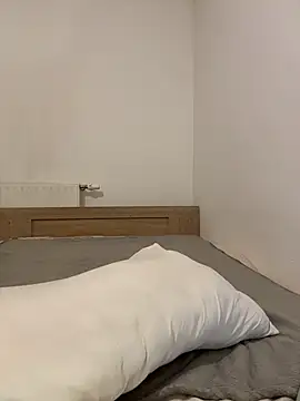  MillaCruz online show from 03-20-26, 07:37