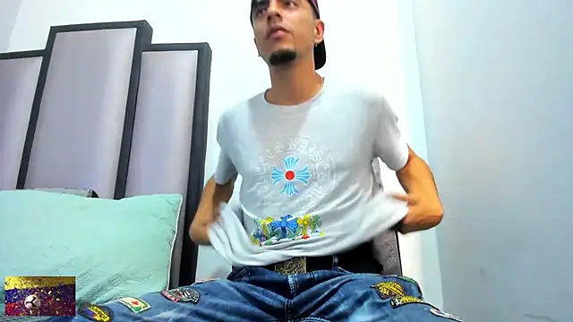 Snapshot of Endrick-23 chatting on 07-02-26, 03:18 Endrick-23 online show from 07-02-26, 03:18