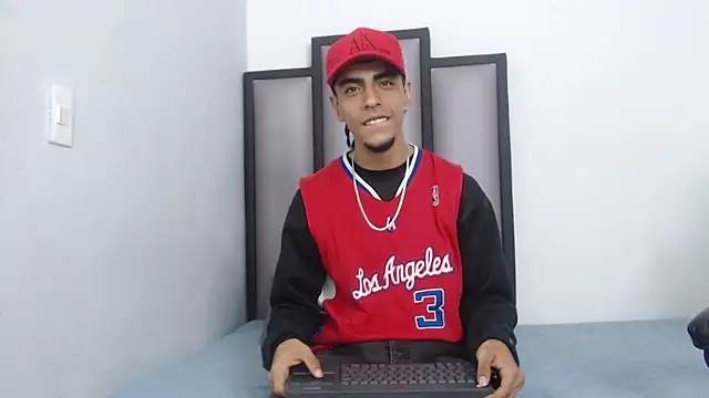 Endrick-23 online show from 03-24-26, 03:39