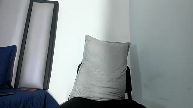 Snapshot of Endrick-23 chatting on 06-09-26, 03:29 Endrick-23 online show from 06-09-26, 03:29