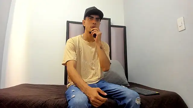 Endrick-23 online show from 04-14-26, 03:22