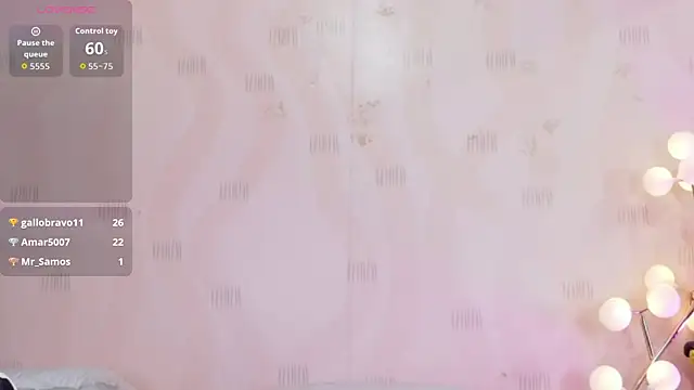 curvybuffgirllll online show from 06-14-26, 07:48