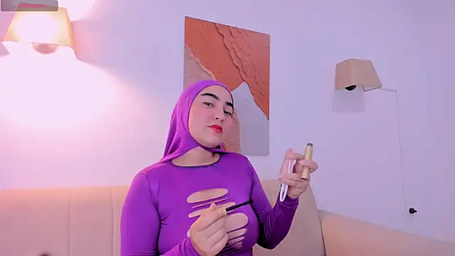 Snapshot of Malika_Noor chatting on 07-03-26, 02:34 Malika Noor online show from 07-03-26, 02:34