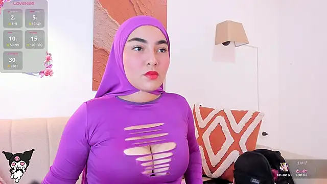 Snapshot of Malika_Noor chatting on 06-03-26, 03:50 Malika Noor online show from 06-03-26, 03:50
